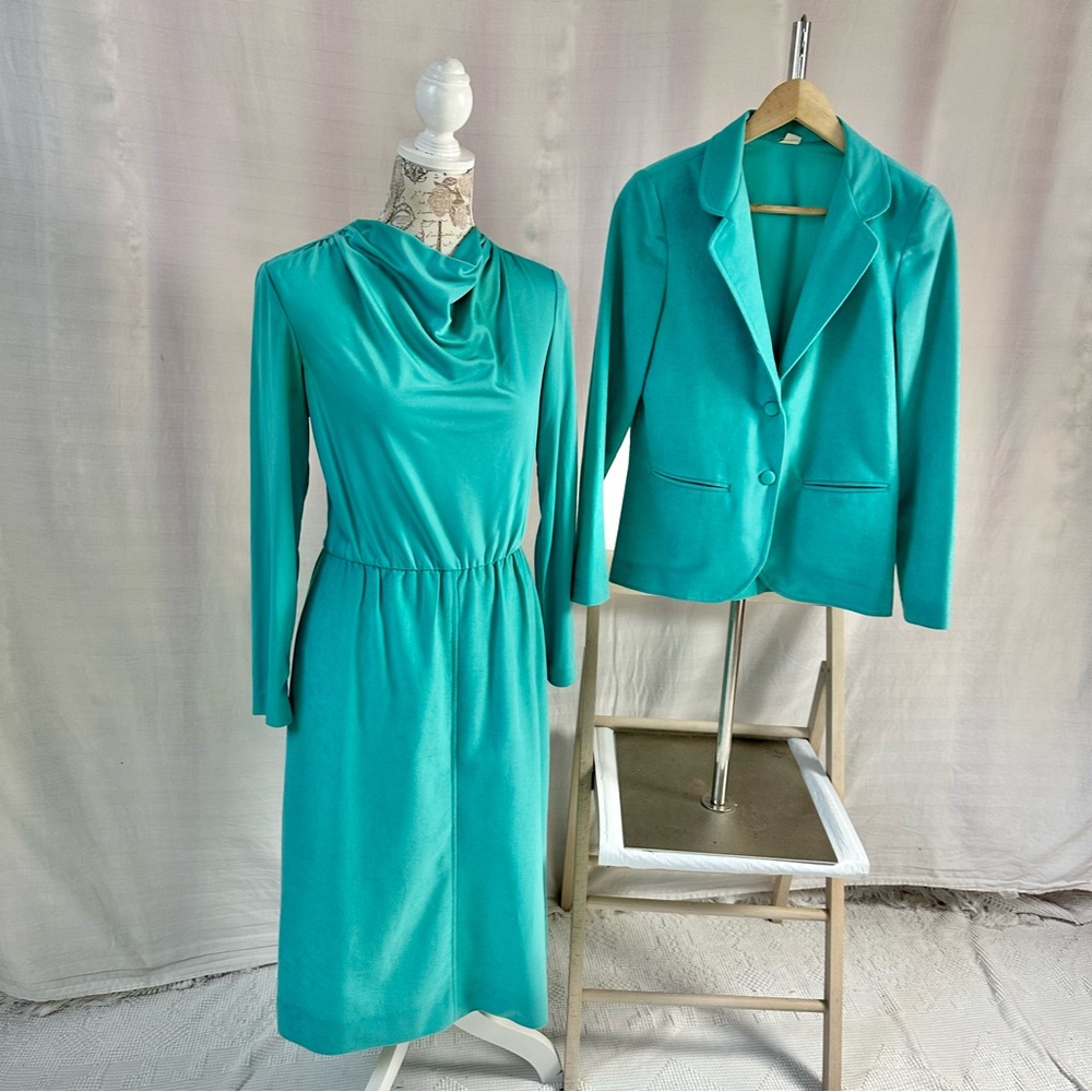 Late 80s 2 Piece Dress Jacket Teal Turquoise by Connections 35” bust 30” waist